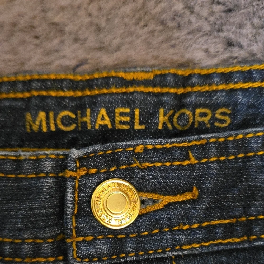 Michael Kors Dark Wash Blue Straight Leg Jeans With Gold Size 12